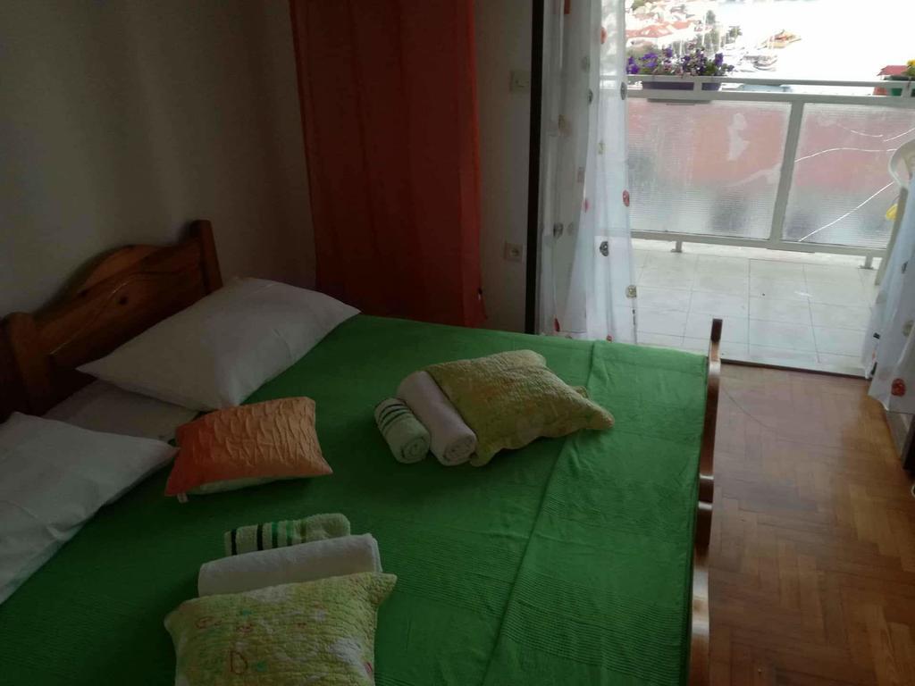 Apartments Luci Хвар Екстер'єр фото